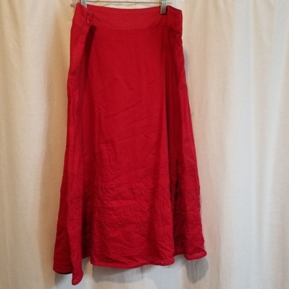 LIZ Claiborne Vintage Y2K 𝅺Red midi fit‎ and flare embroidered skirt Size 12 - Picture 1 of 5